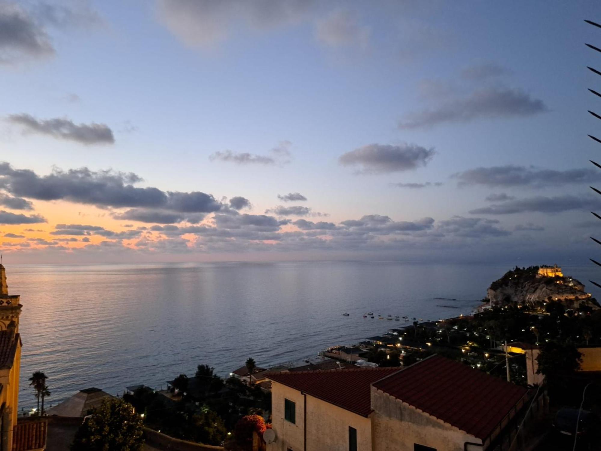 Tithouse Tropea Apartment Exterior foto